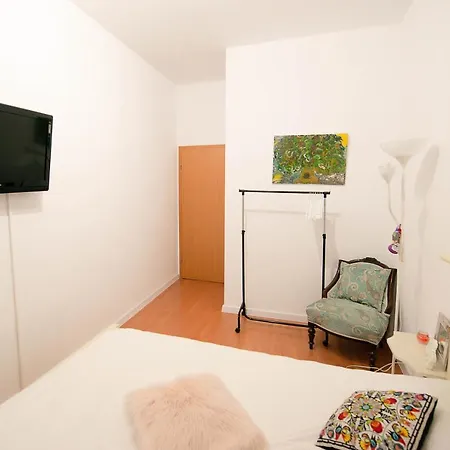 House Anastasia * בראשוב