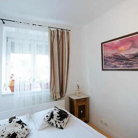 בית הארחה House Anastasia *